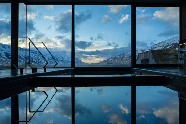 winter pool Atlantik Iceland Bespoke luxury travel FIT DMC PCO